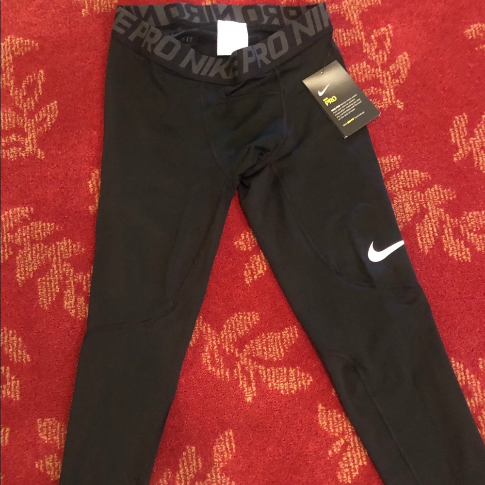Nike Pro Men’s 3/4 length tights NWT SZ S